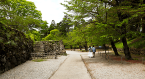 鶴ヶ城城址公園